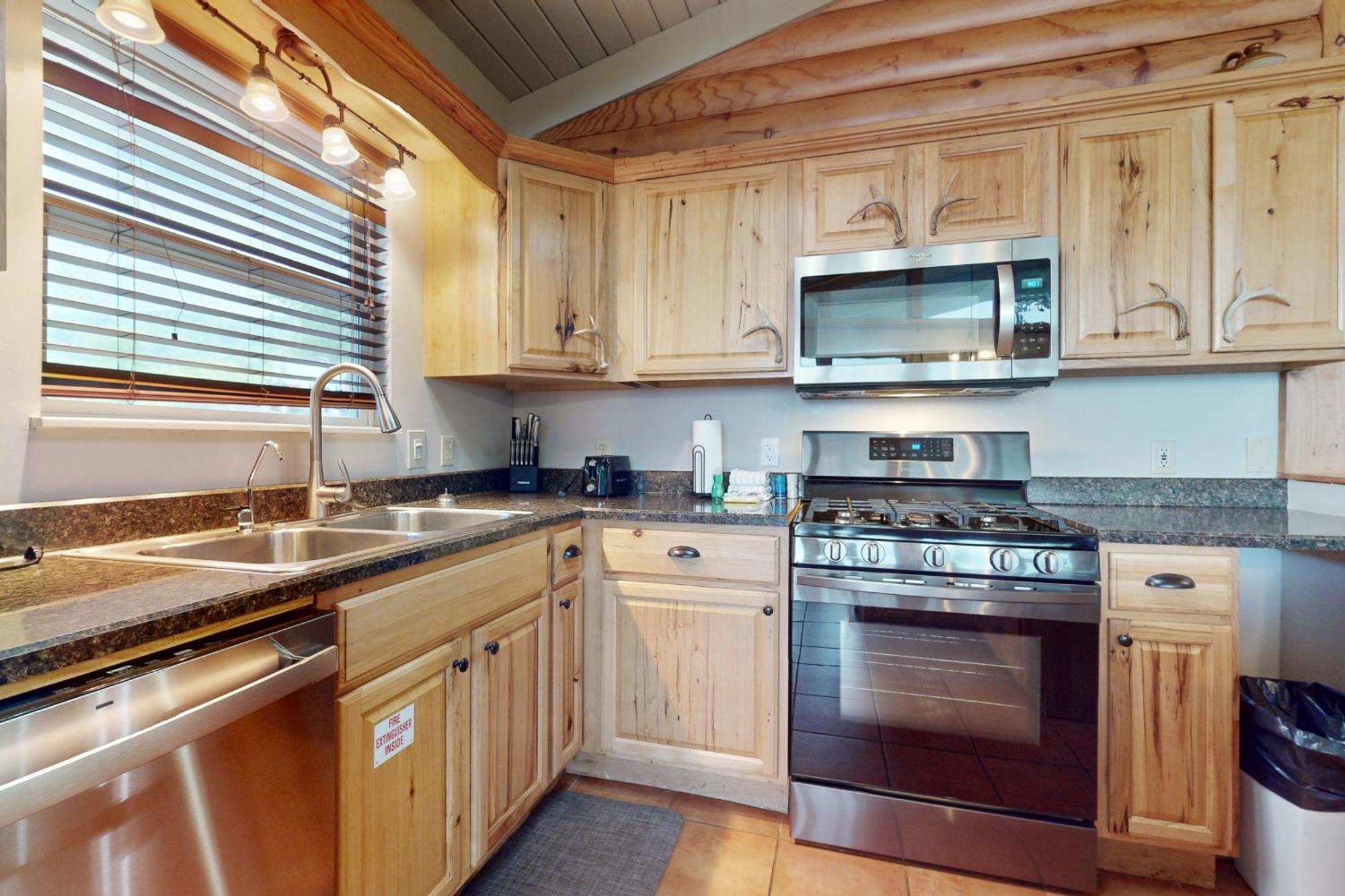 Stone Cabin Гетлинбург Екстериор снимка